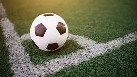 法甲超级俱乐部疫情期间暂停发放球员薪酬，球员陷入暂时的无业状态